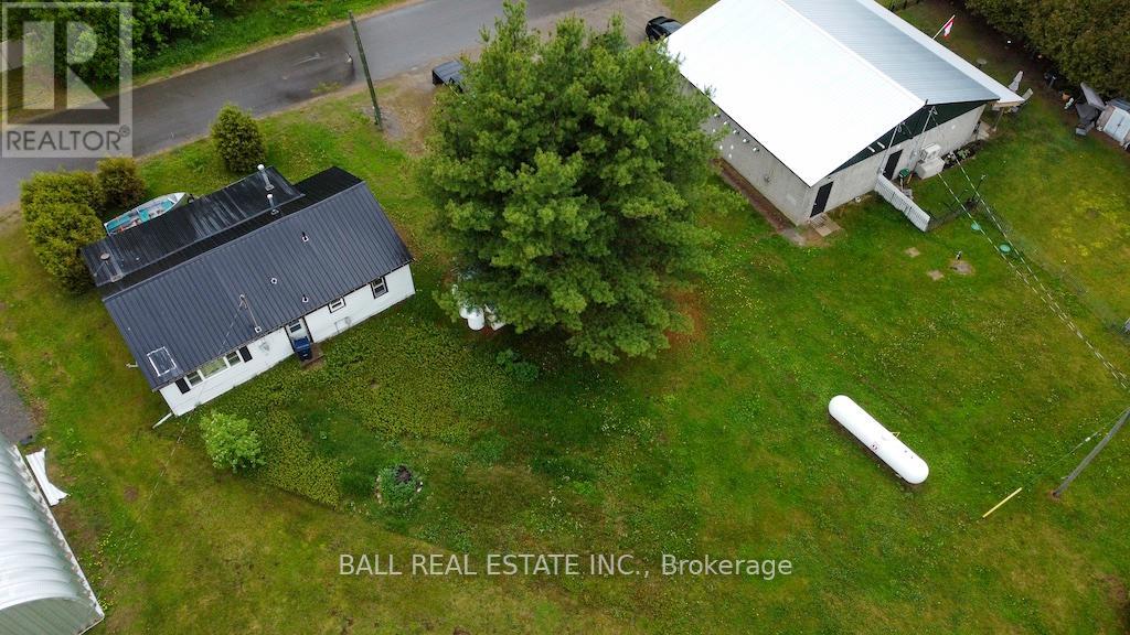 24 Paudash Lake Road, Bancroft, Ontario  K0L 1C0 - Photo 3 - X8361440