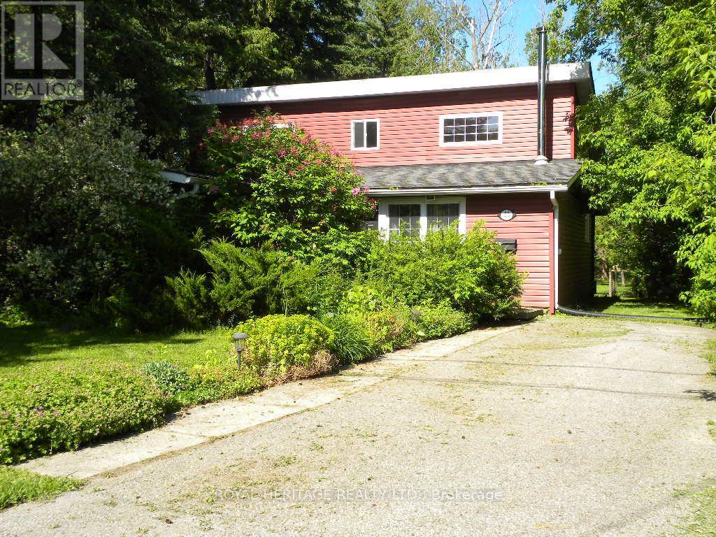 22 Water Street, Kawartha Lakes (Lindsay), Ontario  K9V 2C8 - Photo 2 - X8388474