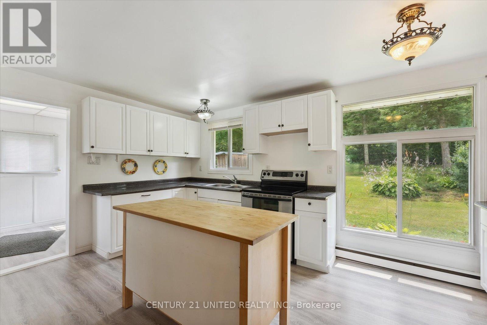 1279 Young's Cove Road, Smith-Ennismore-Lakefield, Ontario  K0L 1T0 - Photo 6 - X9265573