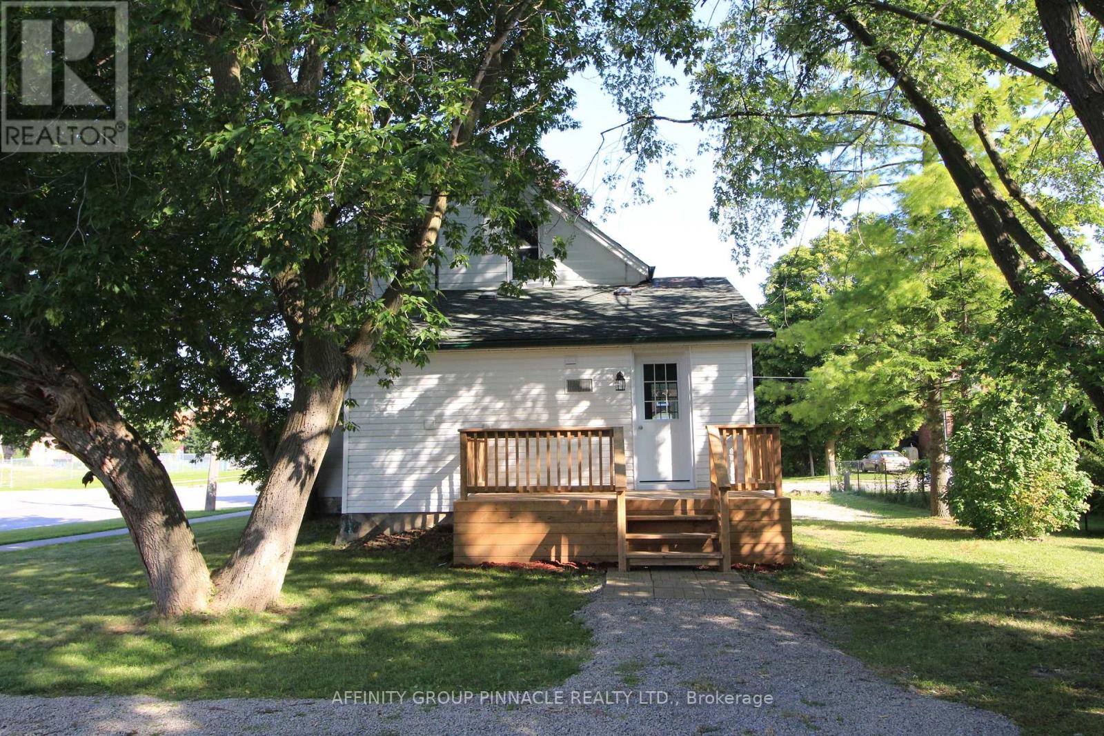 59 Melbourne Street W, Kawartha Lakes (Lindsay), Ontario  K9V 2S9 - Photo 6 - X9271396