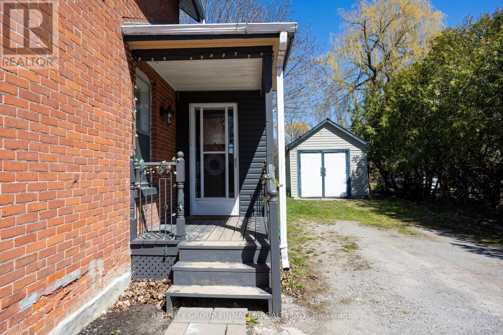 38 St Patrick Street, Kawartha Lakes (Lindsay), Ontario  K9V 1R3 - Photo 6 - X9354069