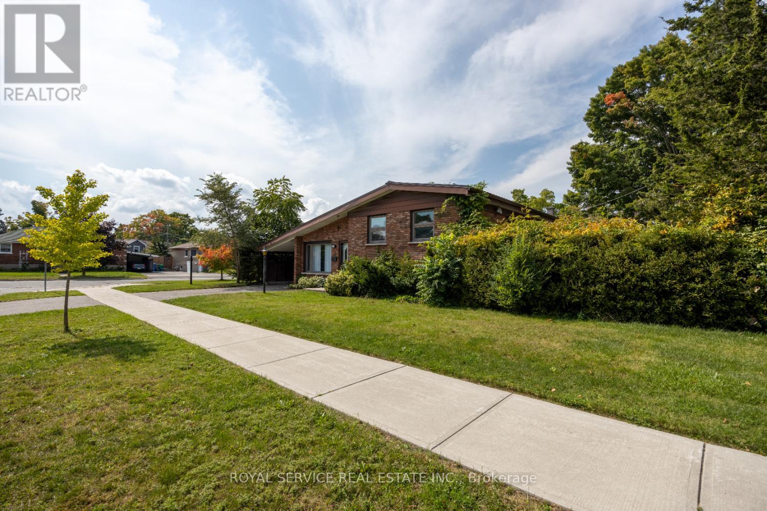 650 Harold Drive, Peterborough (Monaghan), Ontario  K9J 3Y2 - Photo 1 - X9359585