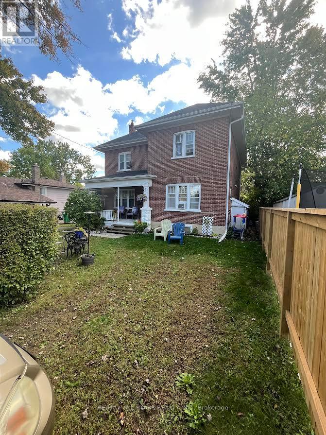 833 Crawford Drive, Peterborough (Monaghan), Ontario  K9J 3W9 - Photo 2 - X9375803