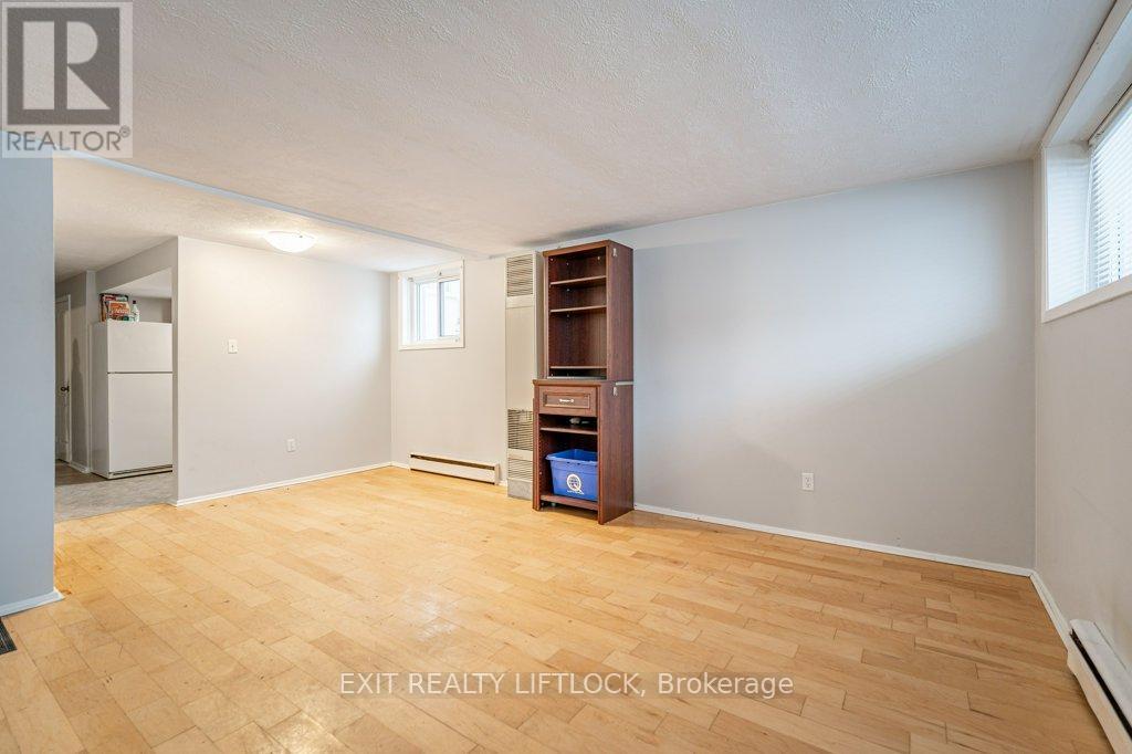 289 Simcoe Street, Peterborough (Downtown), Ontario  K9H 2J4 - Photo 5 - X9387899