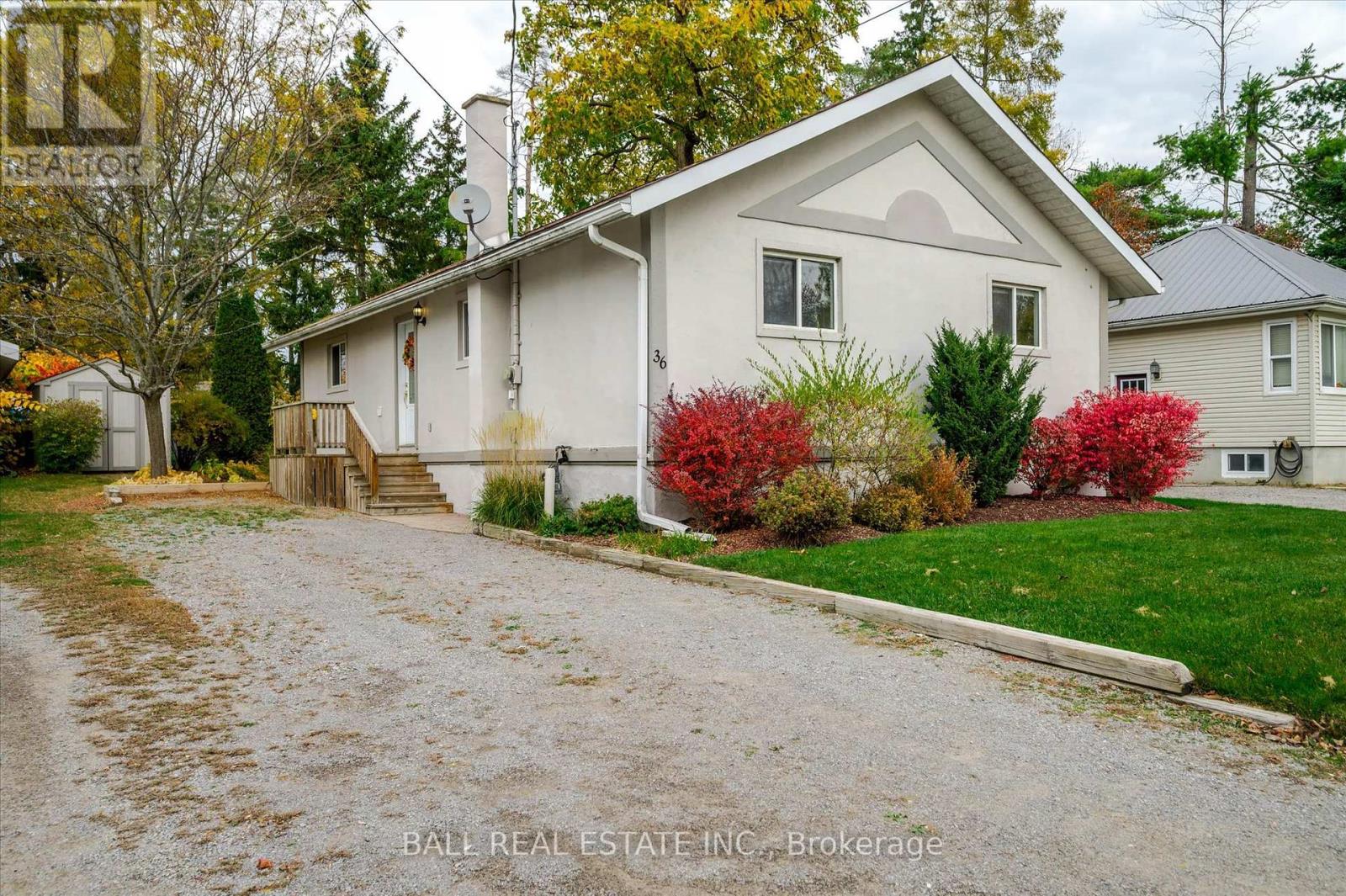 36 STRICKLAND STREET, smith-ennismore-lakefield (lakefield), Ontario