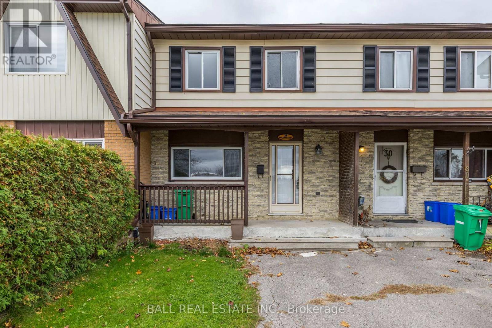 28 Applewood Court, Peterborough (Monaghan), Ontario  K9K 1N6 - Photo 3 - X10403139