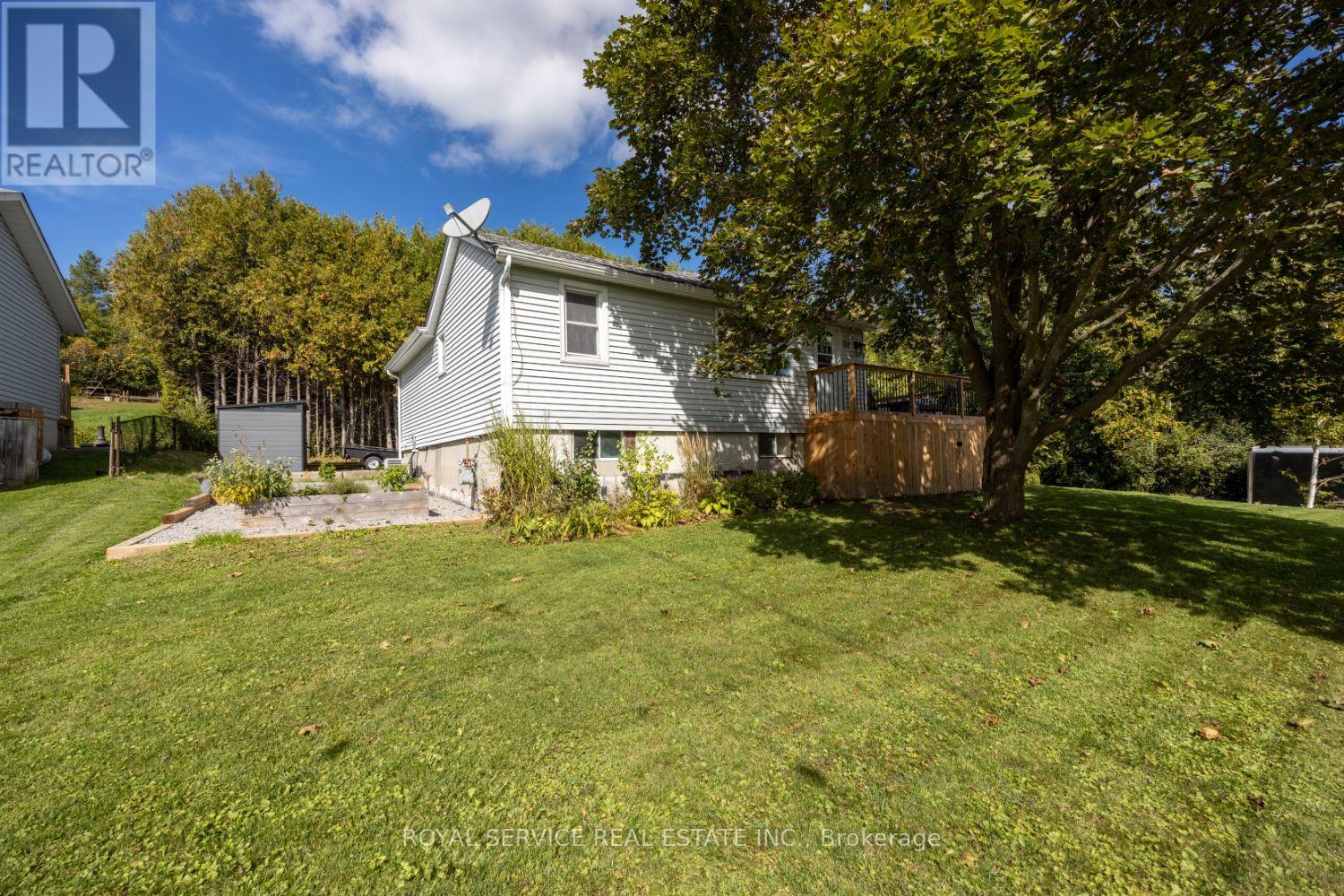 16 Hunter Street, Cavan Monaghan (Millbrook), Ontario  L0A 1G0 - Photo 2 - X10408042