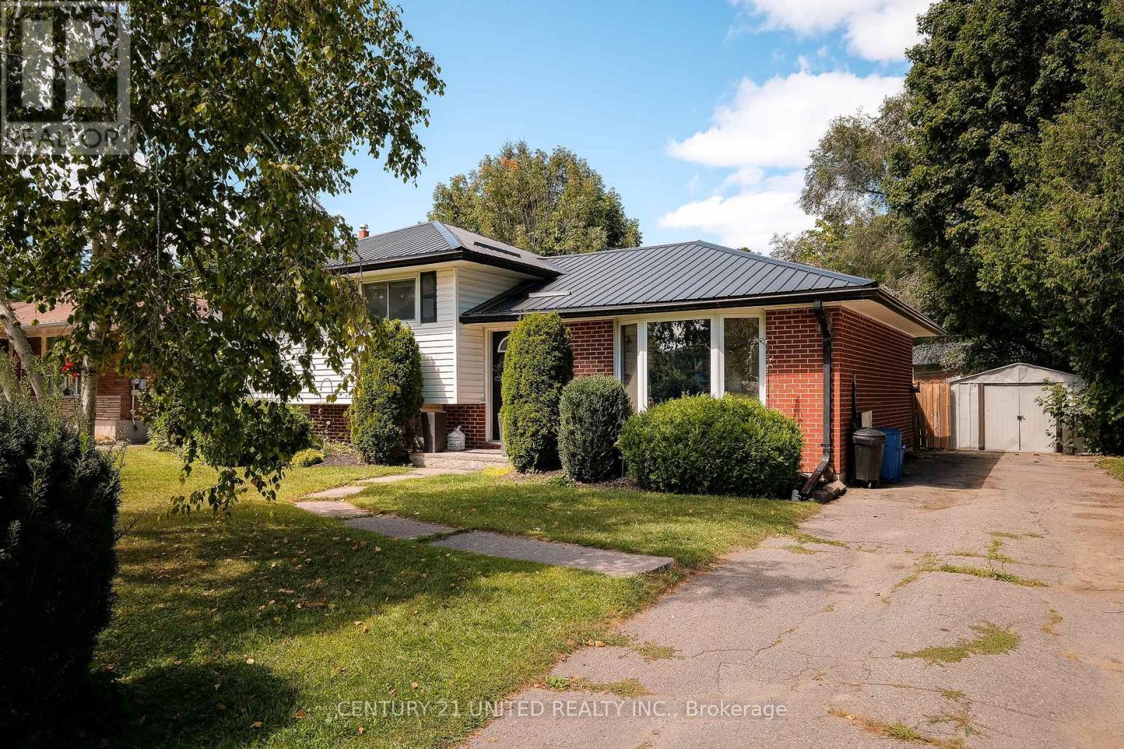 241 Woodward Avenue, Smith-Ennismore-Lakefield, Ontario  K9L 1K1 - Photo 29 - X10408770