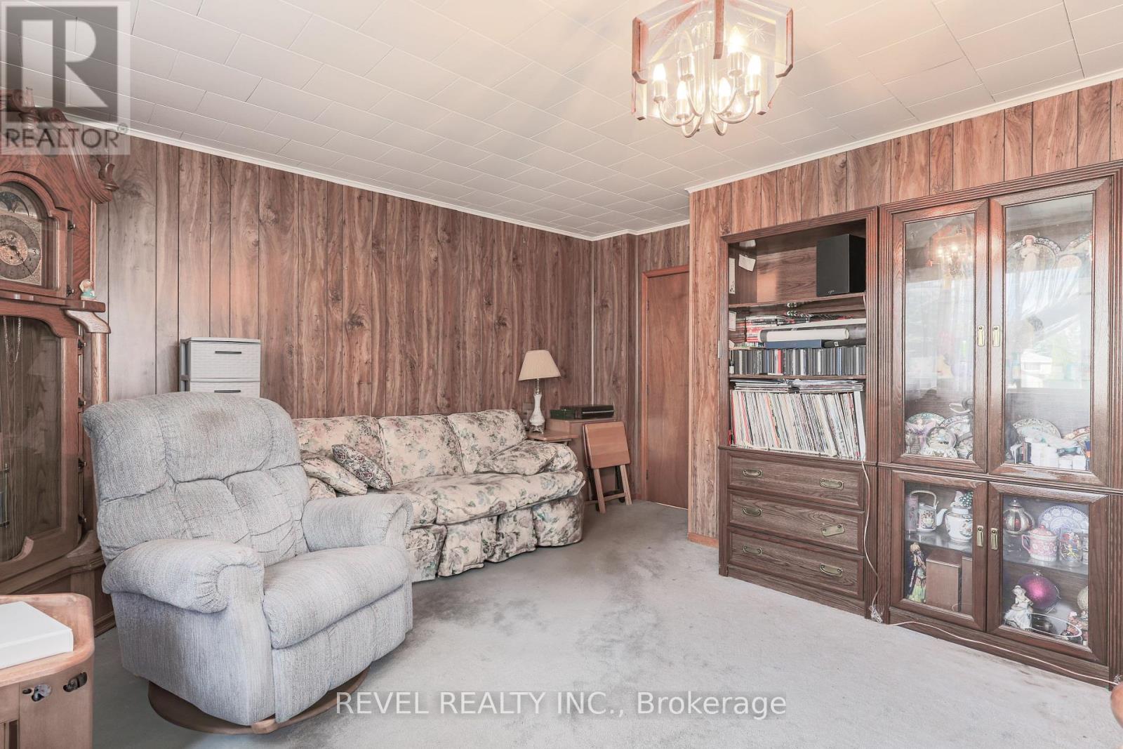 8 Bay Street, Kawartha Lakes (Lindsay), Ontario  K9V 3H9 - Photo 27 - X10414288