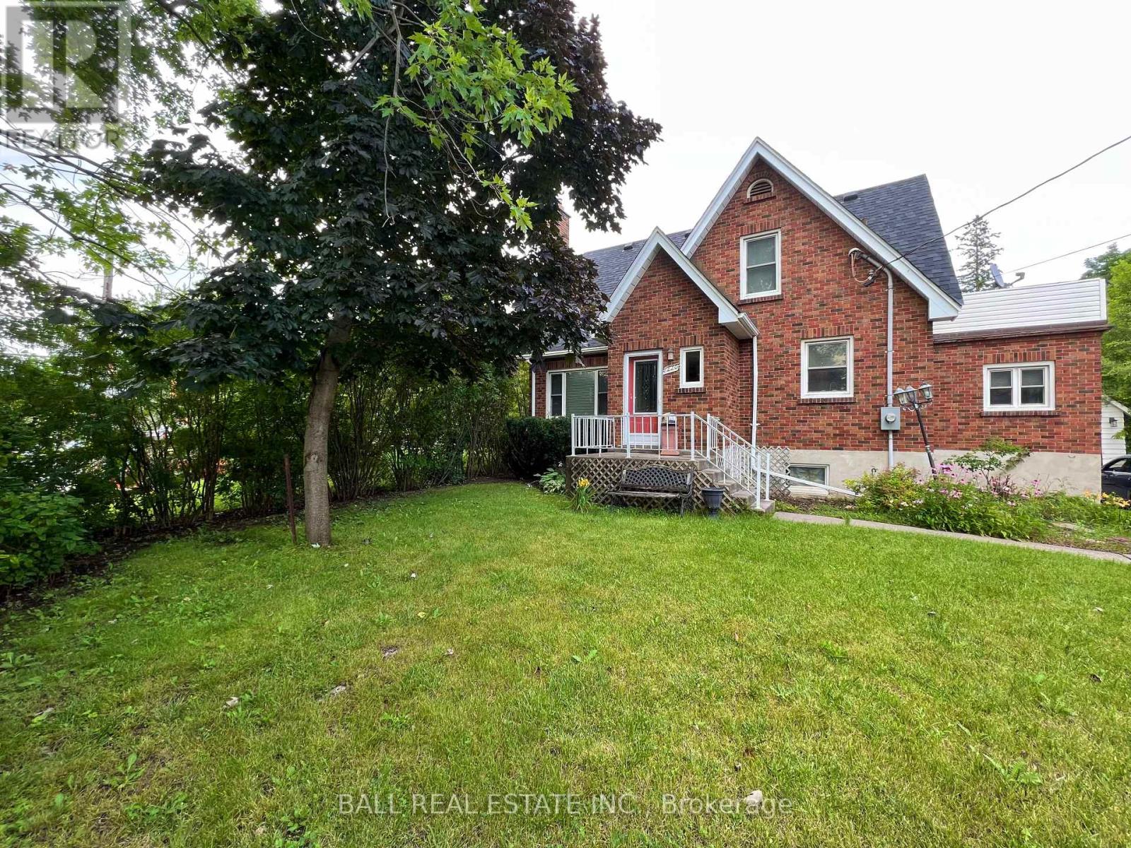 1220 Clonsilla Avenue, Peterborough (Monaghan), Ontario  K9J 5Y9 - Photo 10 - X10420779