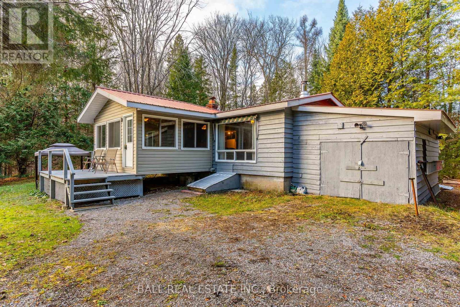 121 Salmon Lake Road, Galway-Cavendish And Harvey, Ontario  K0L 1J0 - Photo 40 - X10426302