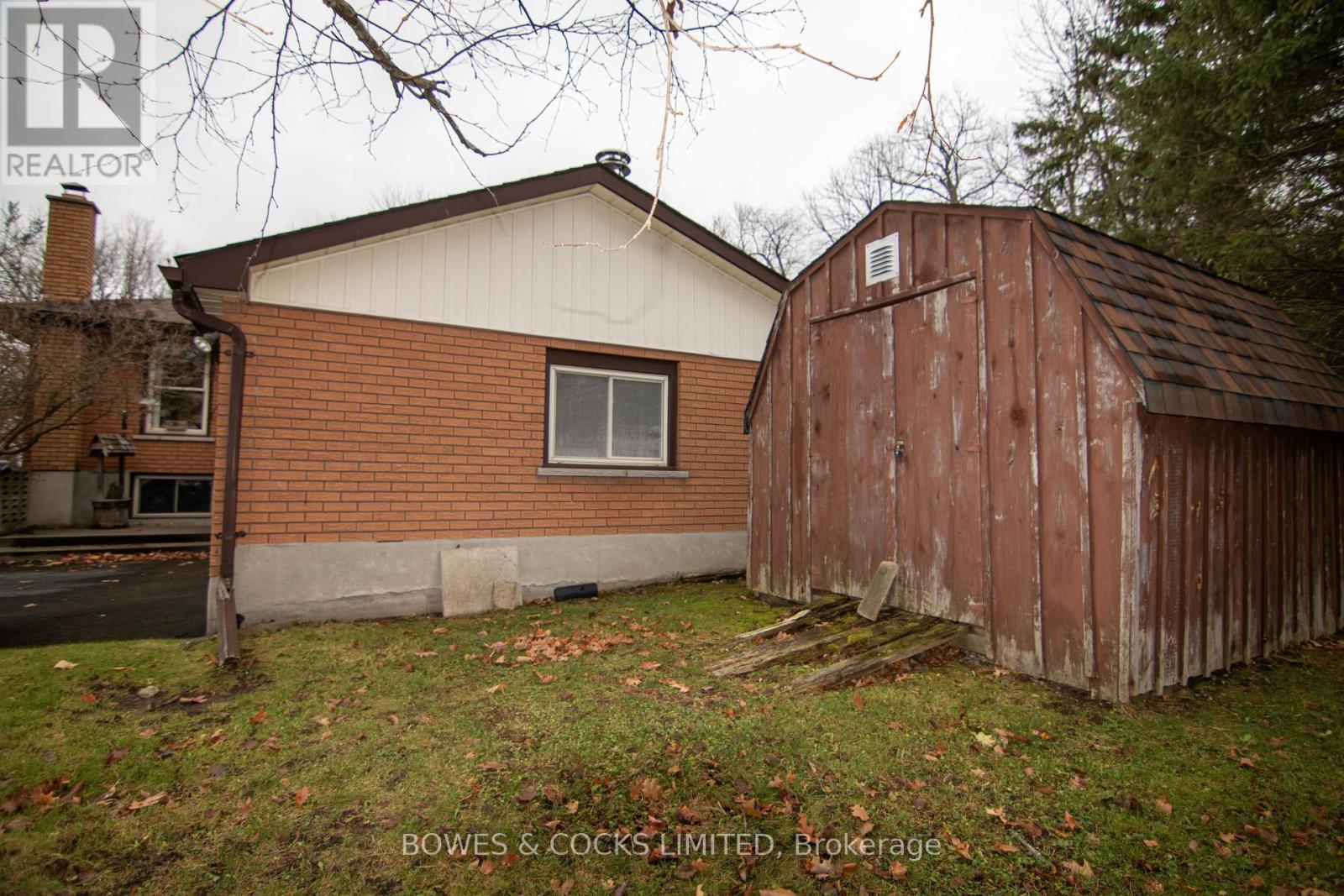 967 Smith Court, Smith-Ennismore-Lakefield, Ontario  K0L 1H0 - Photo 29 - X11431033