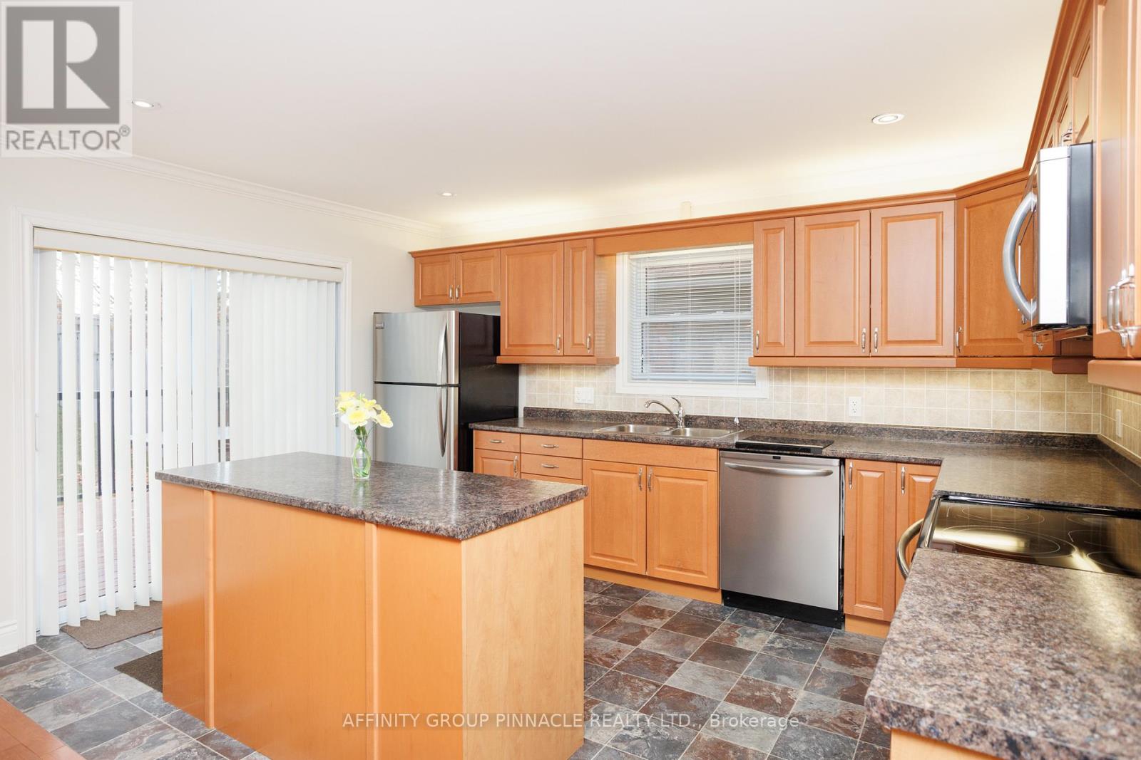 23 Denfield Road, Kawartha Lakes (Lindsay), Ontario  K9V 0B5 - Photo 11 - X11582312