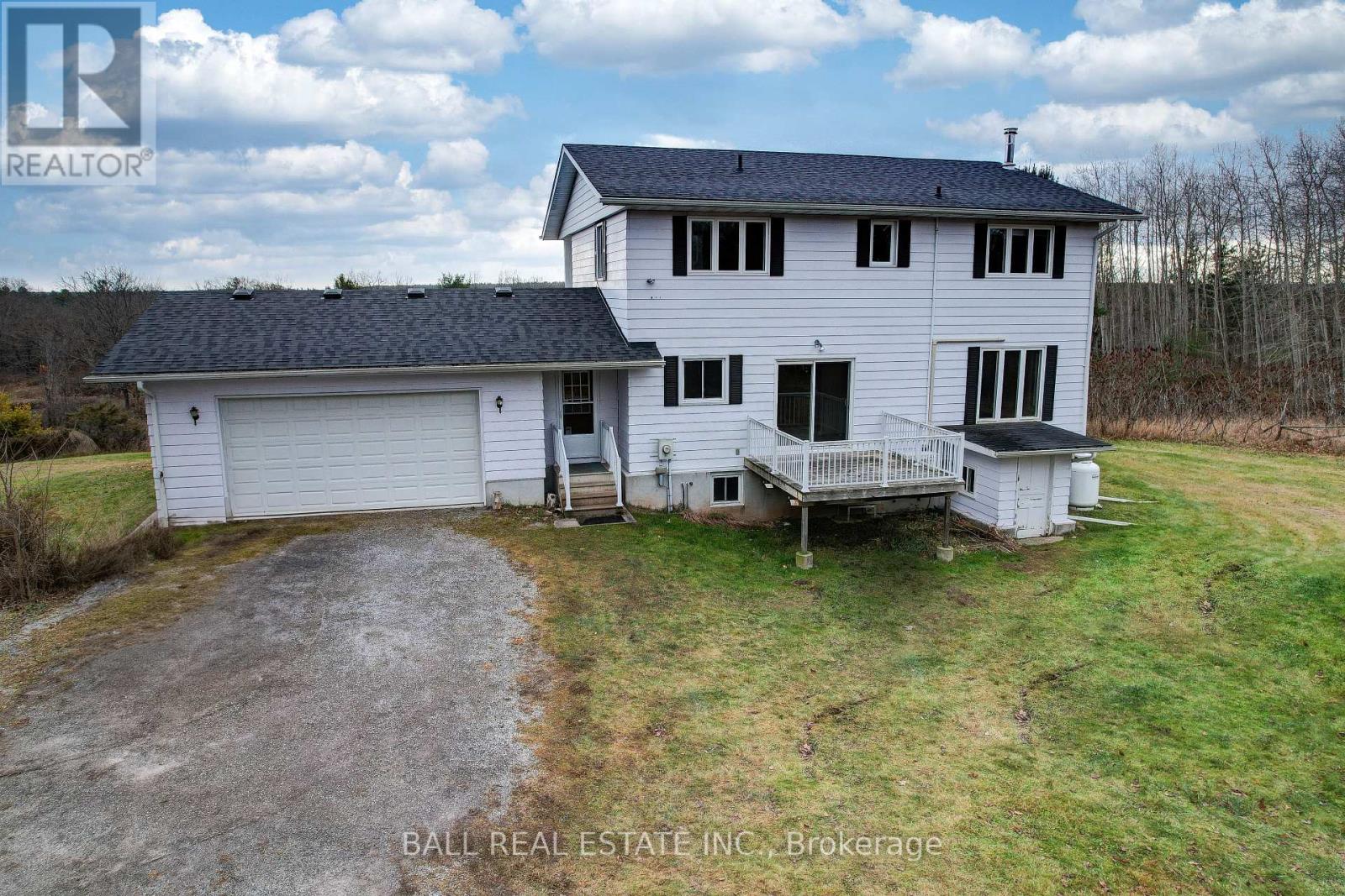 32 Coon Lake Road, Galway-Cavendish And Harvey, Ontario  K0L 2H0 - Photo 2 - X11823879