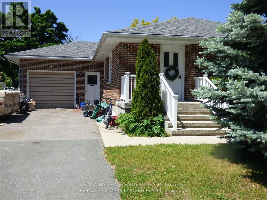 66 Doxsee Avenue N, Trent Hills (Campbellford), Ontario  K0L 1L0 - Photo 1 - X11824544