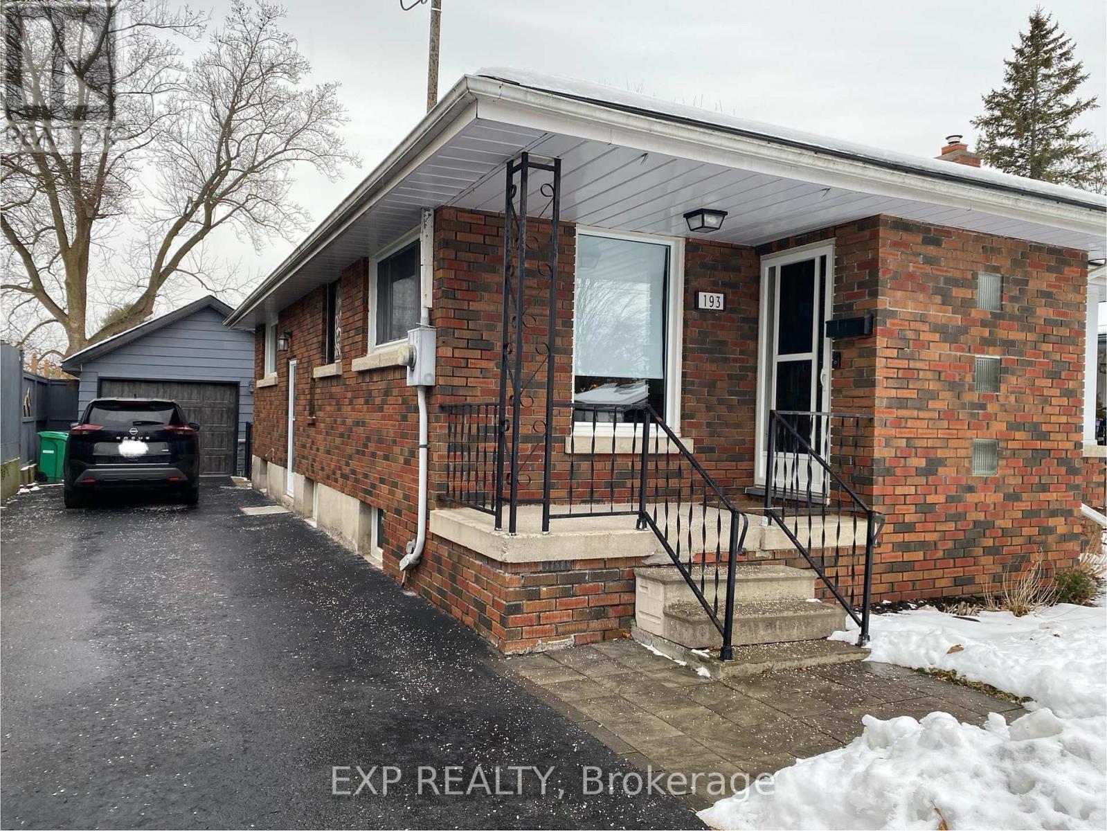 193 Benson Avenue, Peterborough (Northcrest), Ontario  K9H 5Y6 - Photo 1 - X11893331