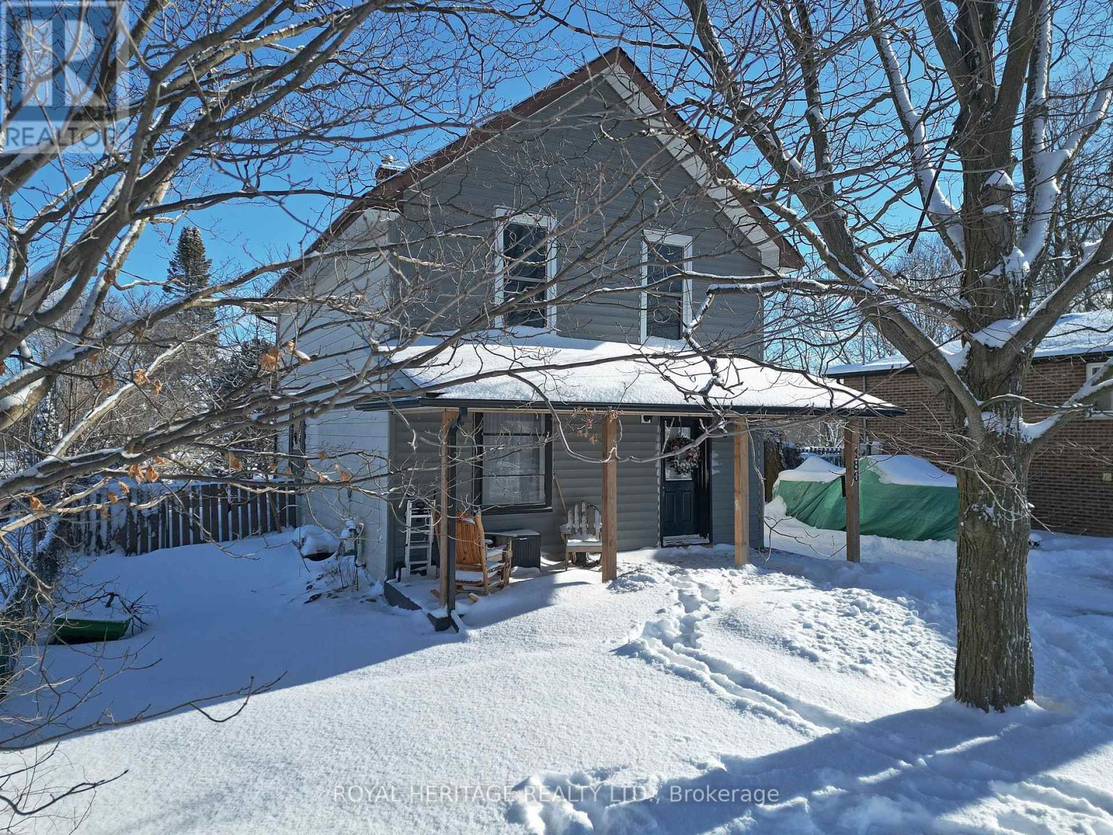 180 Angeline Street N, Kawartha Lakes (Lindsay), Ontario  K9V 4X2 - Photo 4 - X11906435