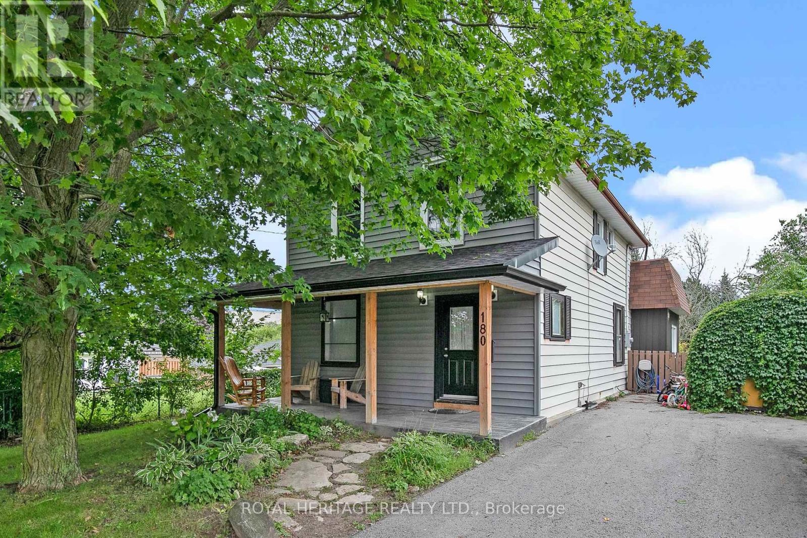 180 Angeline Street N, Kawartha Lakes (Lindsay), Ontario  K9V 4X2 - Photo 5 - X11906435