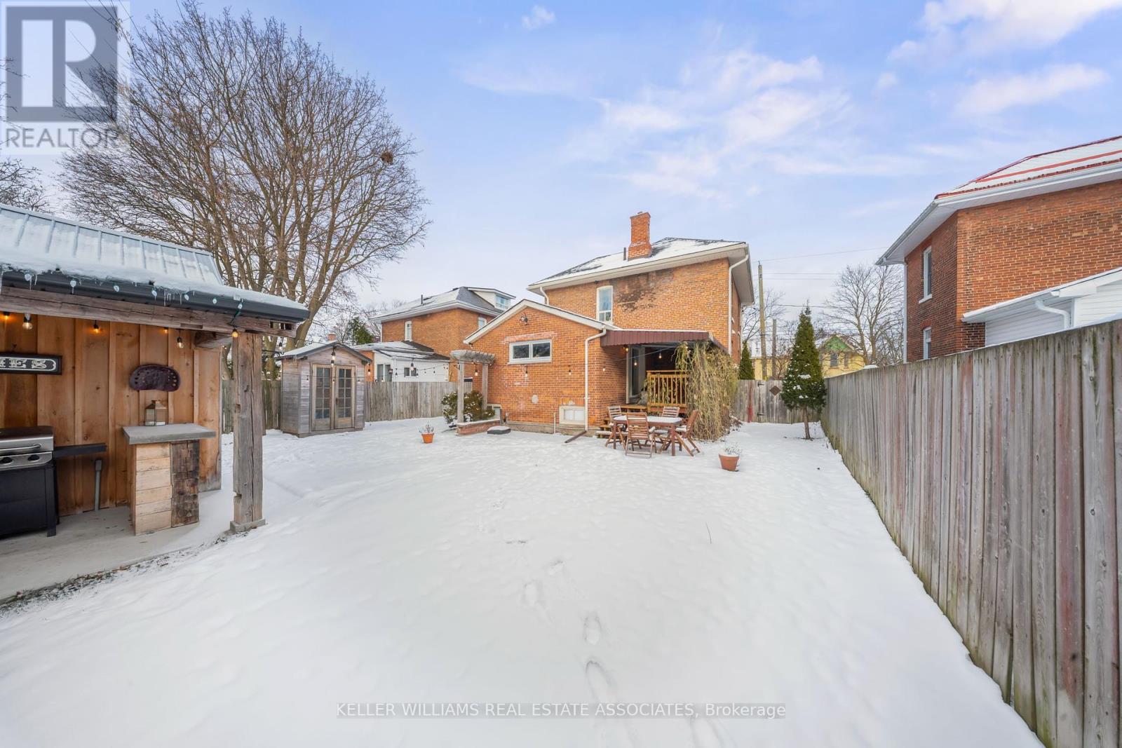 31 Sussex Street S, Kawartha Lakes (Lindsay), Ontario  K9V 3E7 - Photo 31 - X11912772