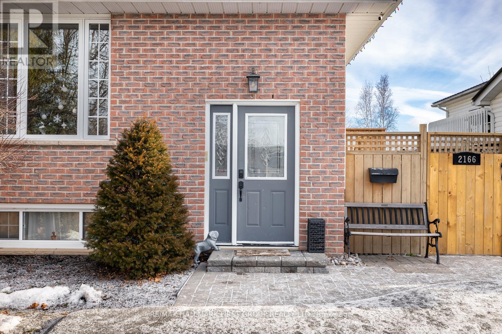 2166 Easthill Drive, Peterborough (Ashburnham), Ontario  K9L 1X3 - Photo 2 - X11913480