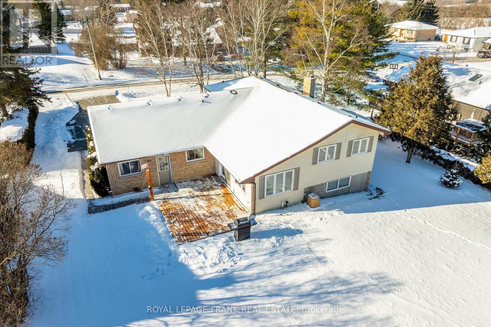 265 Carolyn Avenue, Smith-Ennismore-Lakefield, Ontario  K9J 6X4 - Photo 32 - X11914833