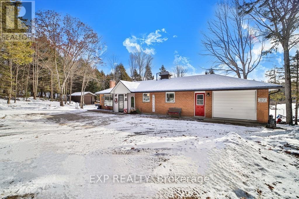 40 Gilmour Point Road, North Kawartha, Ontario  K0L 1A0 - Photo 3 - X11916017