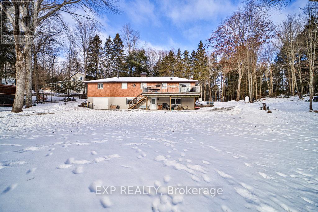 40 Gilmour Point Road, North Kawartha, Ontario  K0L 1A0 - Photo 4 - X11916017