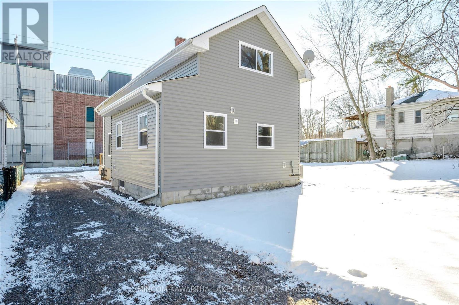 588 Wolfe Street, Peterborough (Otonabee), Ontario  K9J 2L8 - Photo 37 - X11917919