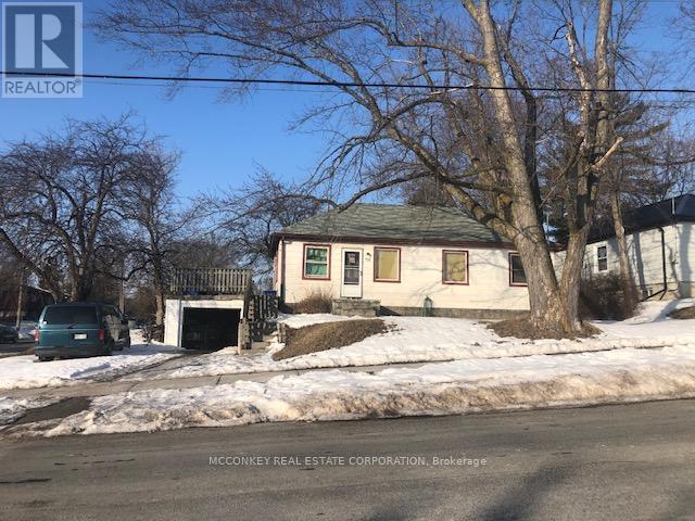 1033 Western Avenue, Peterborough (Otonabee), Ontario  K9J 5W5 - Photo 2 - X11922352