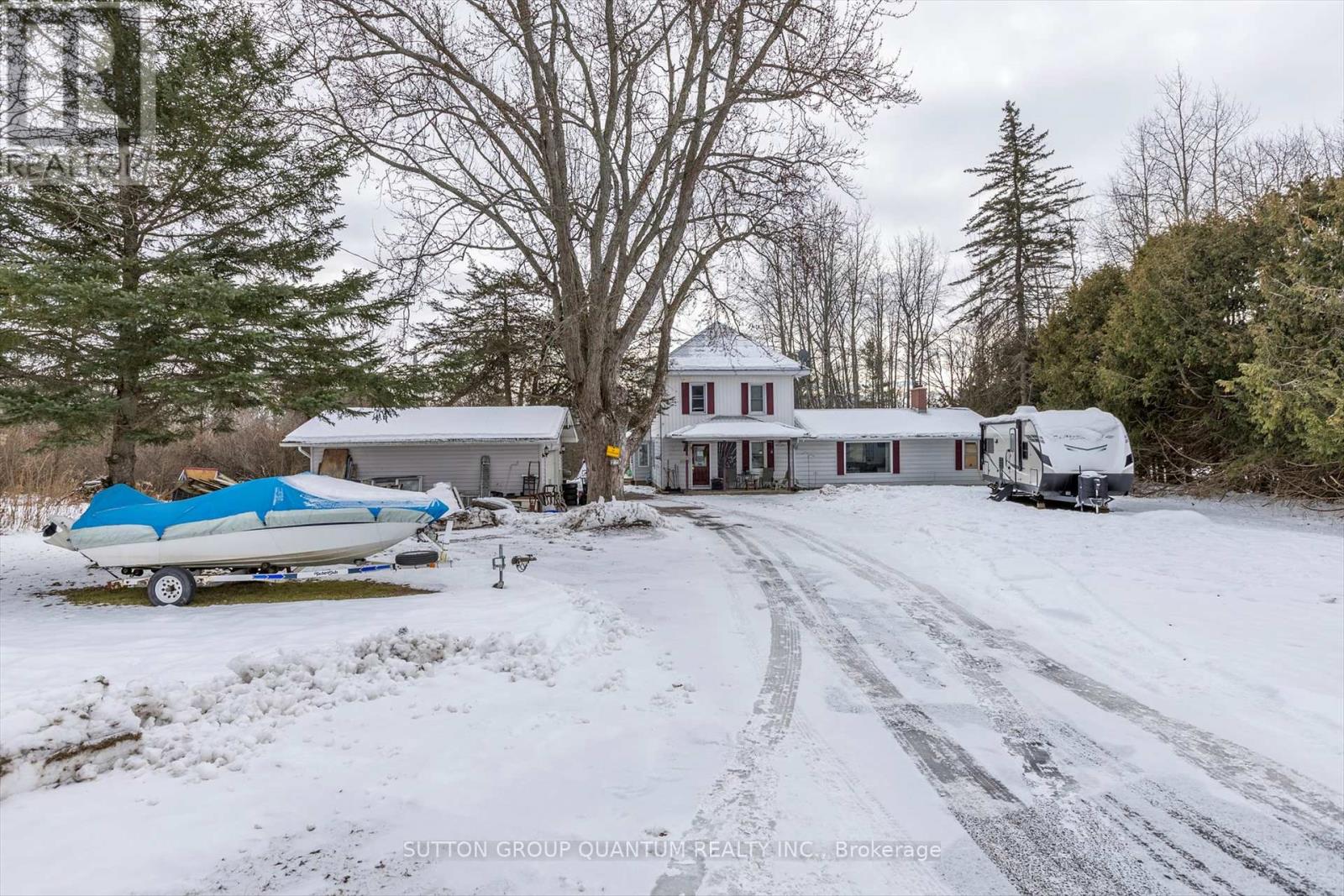 3003 Clear Lake Road, Smith-Ennismore-Lakefield, Ontario  K0L 2H0 - Photo 3 - X11926319