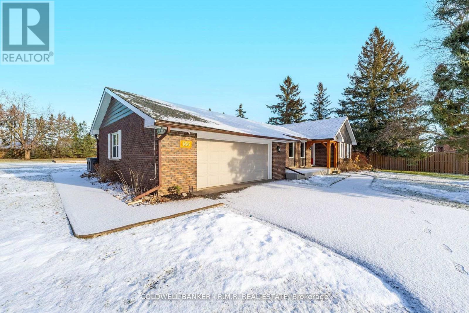 166 Springdale Drive, Kawartha Lakes (Lindsay), Ontario  K9V 0N6 - Photo 21 - X11933547