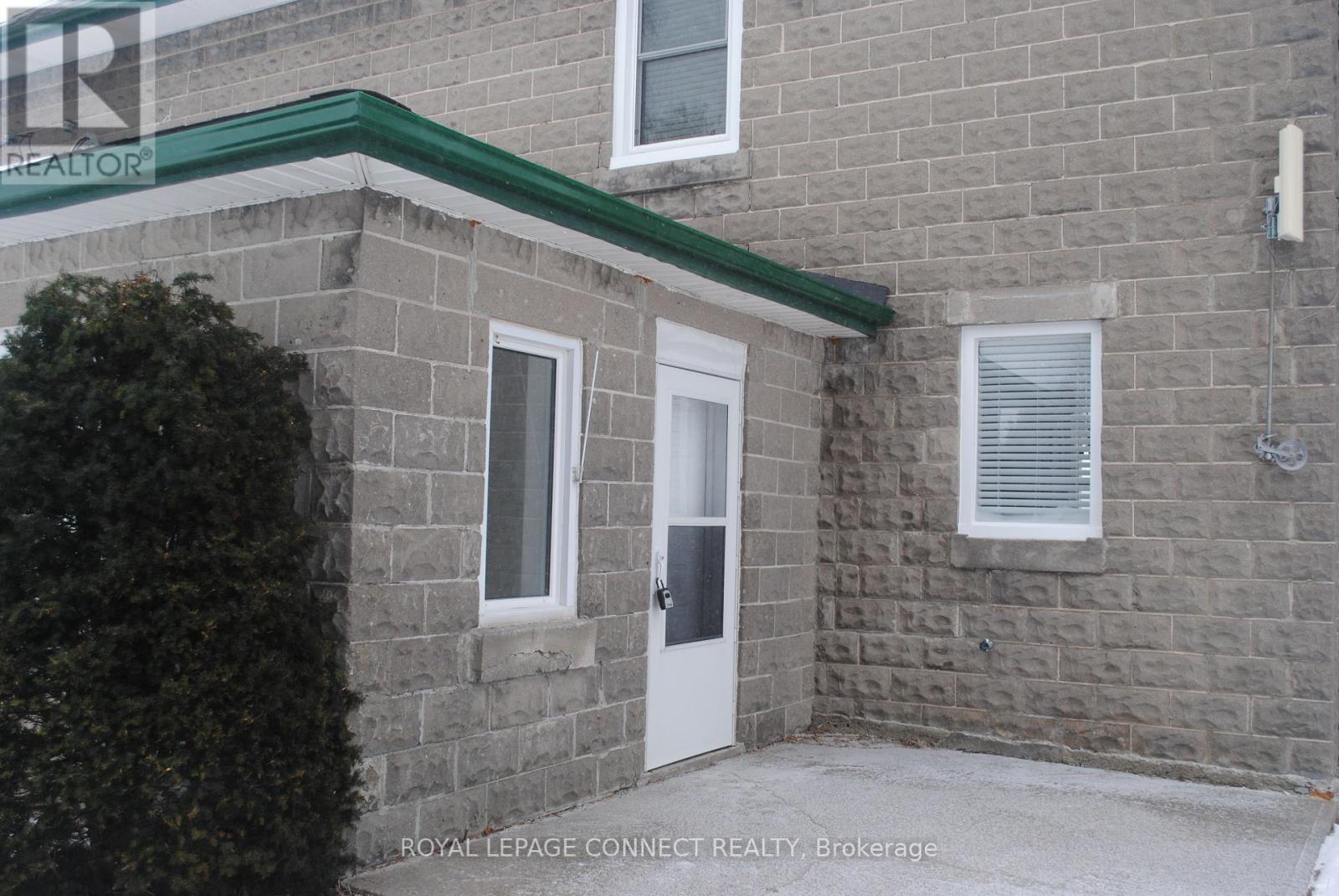 7079 Oak Ridges Drive, Hamilton Township (Bewdley), Ontario  K0L 1E0 - Photo 2 - X11943446