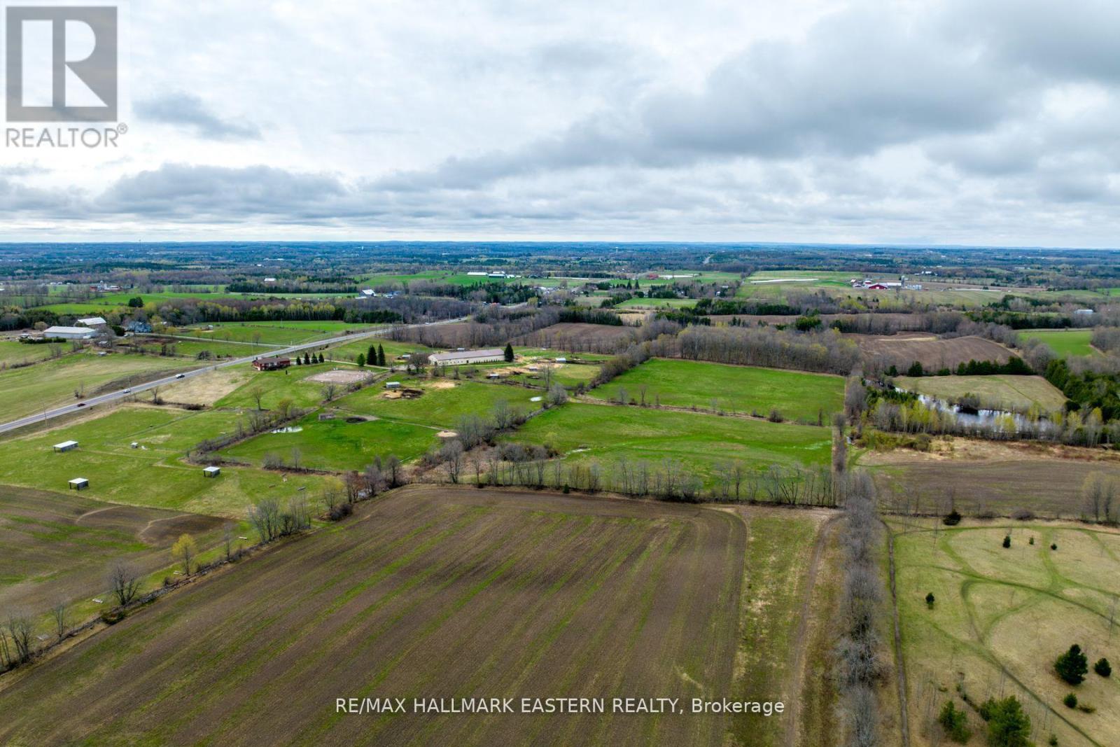 1737 Thirteenth Line, Smith-Ennismore-Lakefield, Ontario  K0L 2H0 - Photo 2 - X11950960