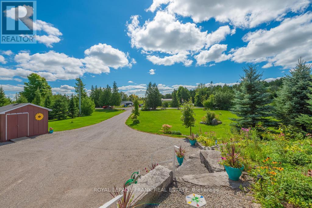 406 Lakehurst Circle Road, Galway-Cavendish And Harvey, Ontario  K0L 1J0 - Photo 38 - X11953534