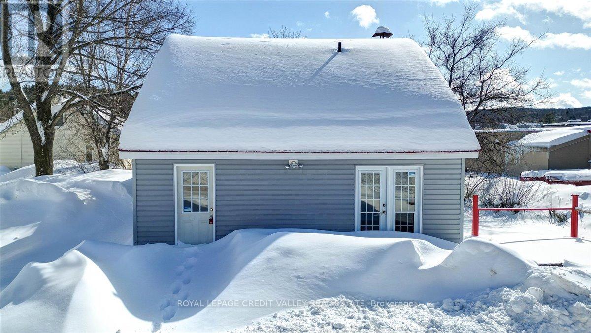 18 Snow Road S, Bancroft, Ontario  K0L 1C0 - Photo 2 - X11957545