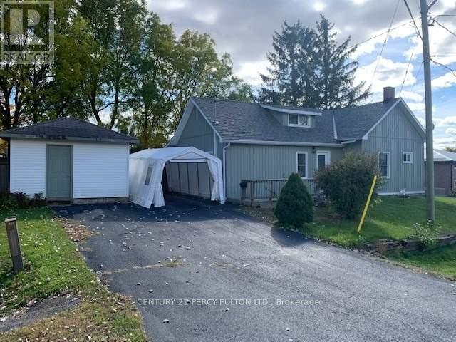 39 Hillside Drive, Kawartha Lakes (Lindsay), Ontario  K9V 1A3 - Photo 2 - X11965825