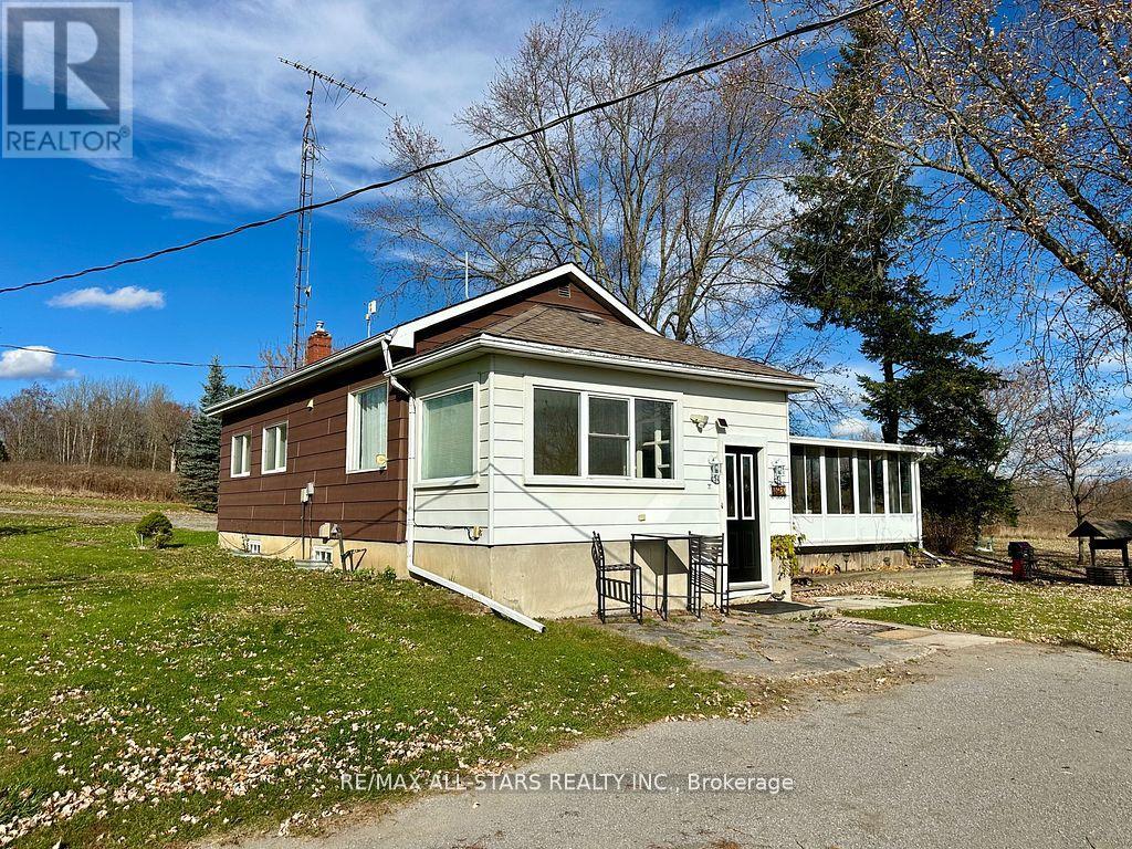 721 Hiawatha Line, Otonabee-South Monaghan, Ontario  K0L 2G0 - Photo 20 - X11971370