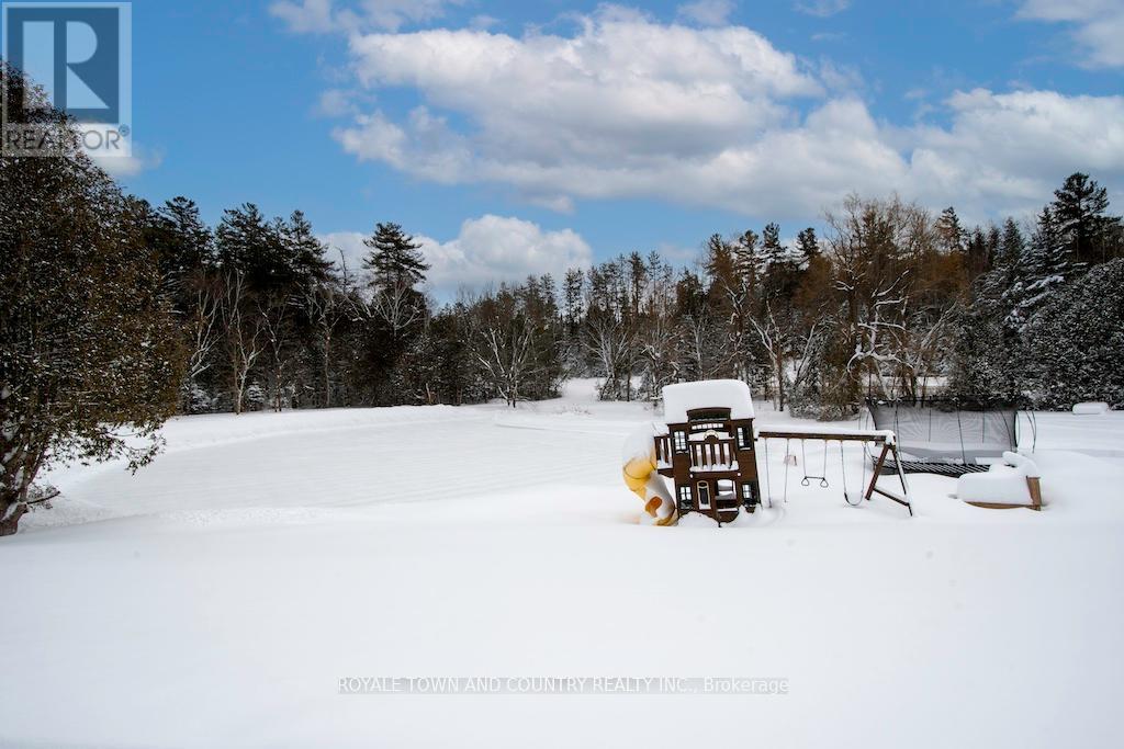 829 Peace Road, Kawartha Lakes, Ontario  K0L 2W0 - Photo 44 - X11978790