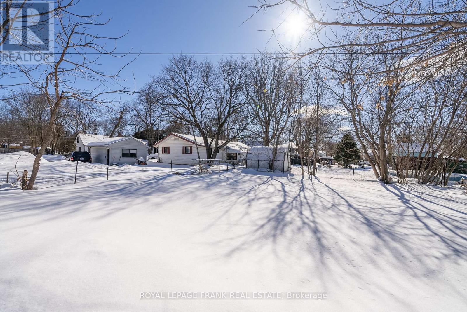 33 Melbourne Street E, Kawartha Lakes (Lindsay), Ontario  K9V 1X6 - Photo 29 - X12012801