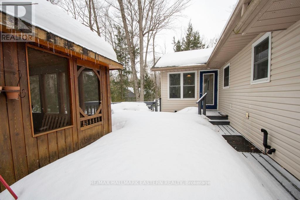 70 Sumcot Drive, Galway-Cavendish And Harvey, Ontario  K9J 6X2 - Photo 29 - X12012915